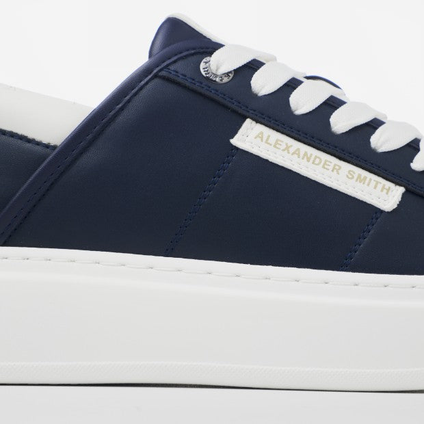 Eco-Wembley Man Navy/White
