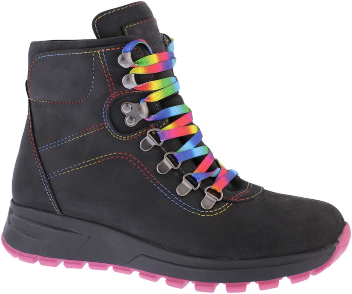 Adesso Avera Black Waterproof Walking Boots Only size 4 left