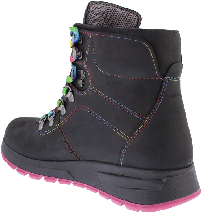 Adesso Avera Black Waterproof Walking Boots Only size 4 left