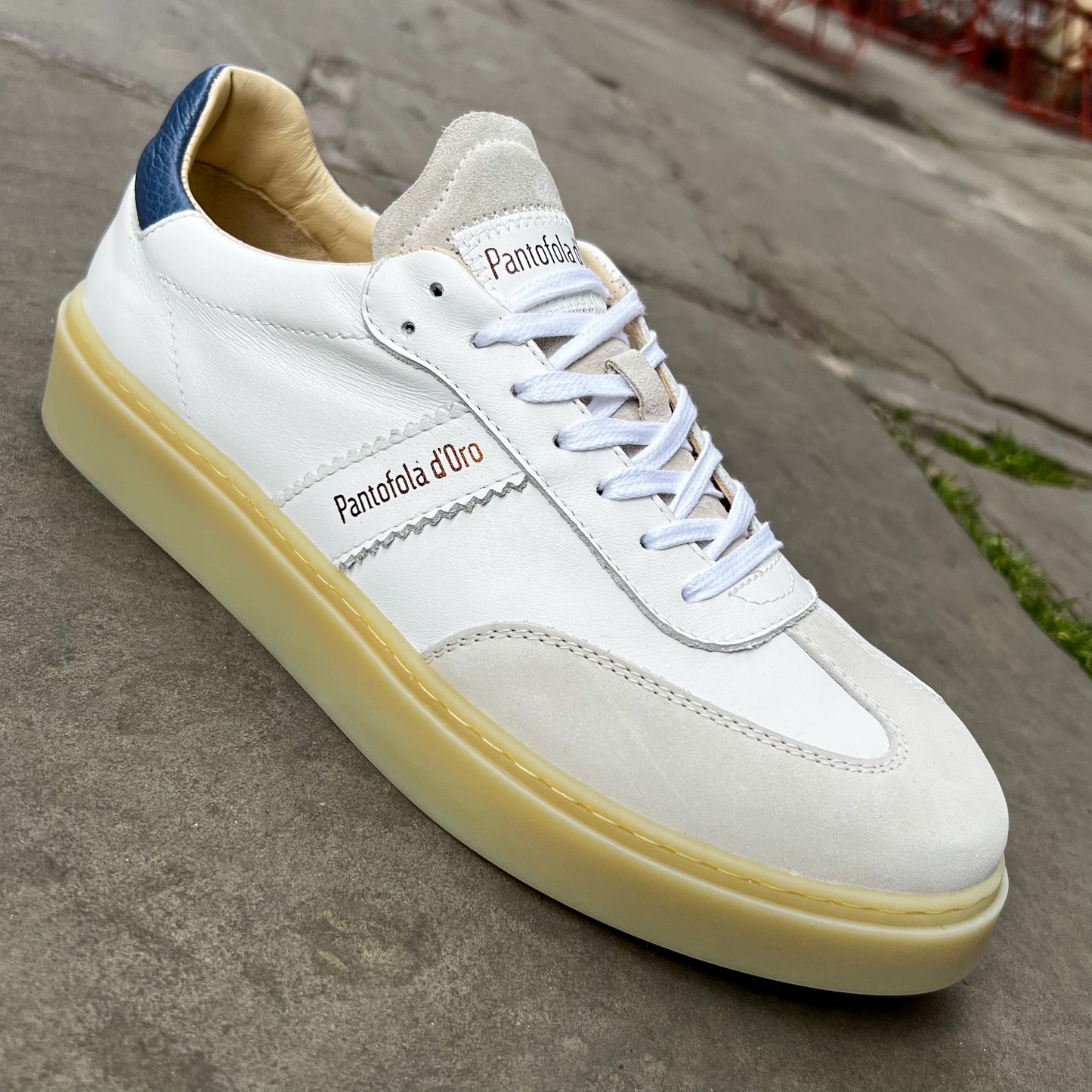Argentario Vitello Suede Bianco