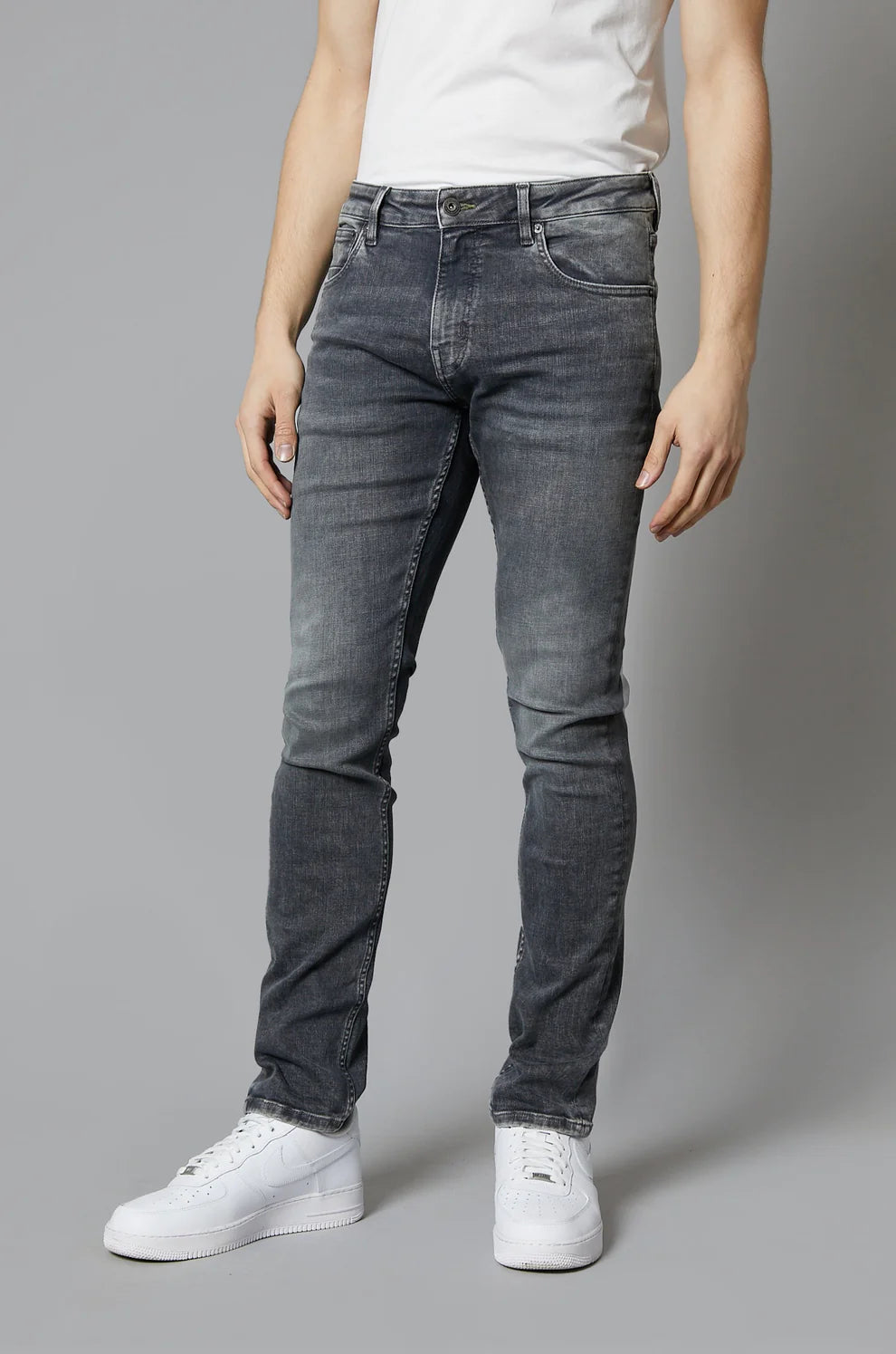 DML "Dakota" Slim Jeans in Mid Grey