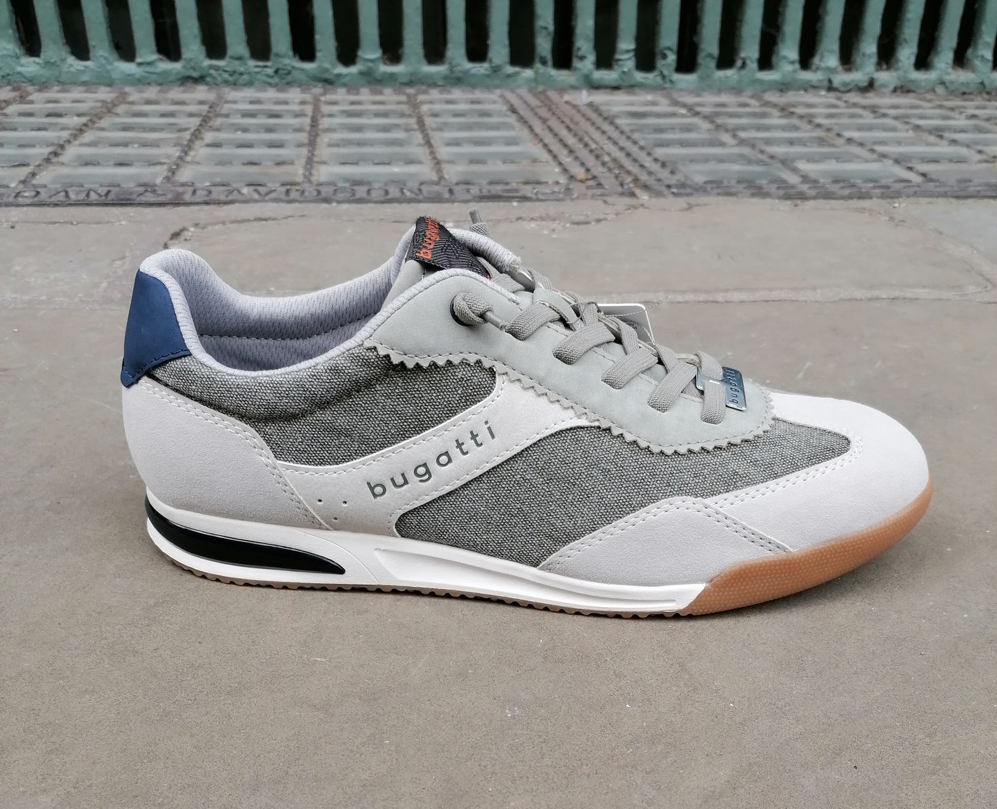 Bugatti Canvas Light Grey/Grey Elasticated Lace Sneaker