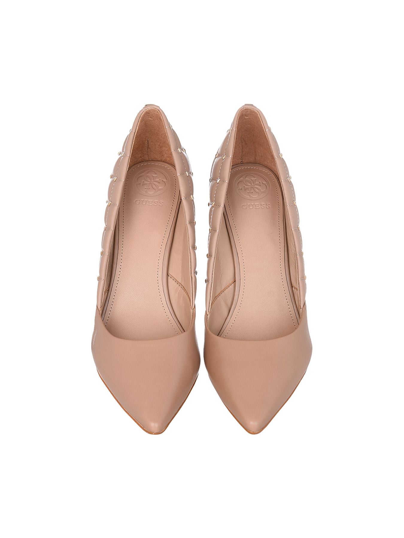 Guess Brinn Beige Leather shoe. Only size 8 left.