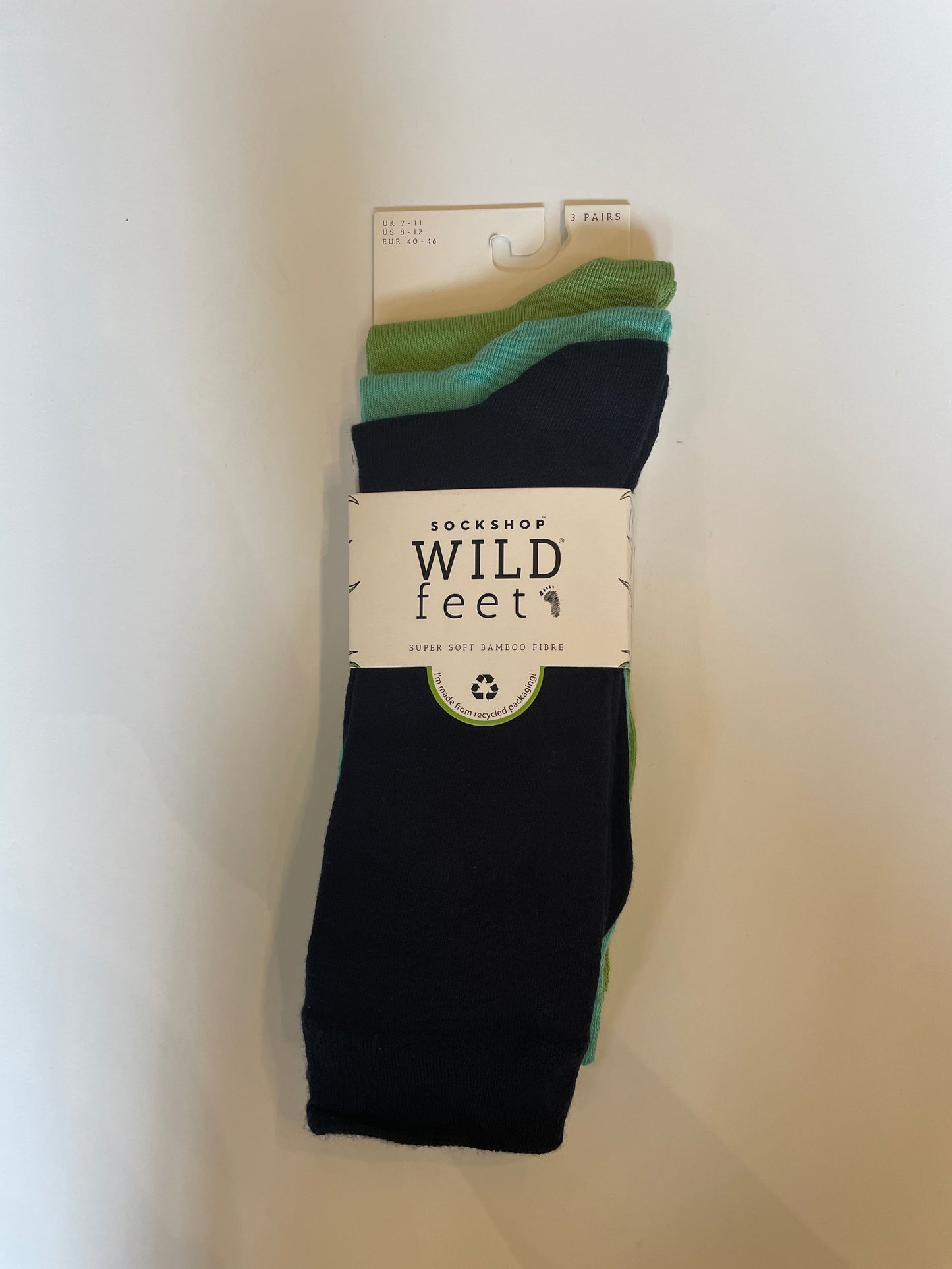 Men's Wild Feet Socks size 7-11 3 Pack Plain Navy/Mint/Green