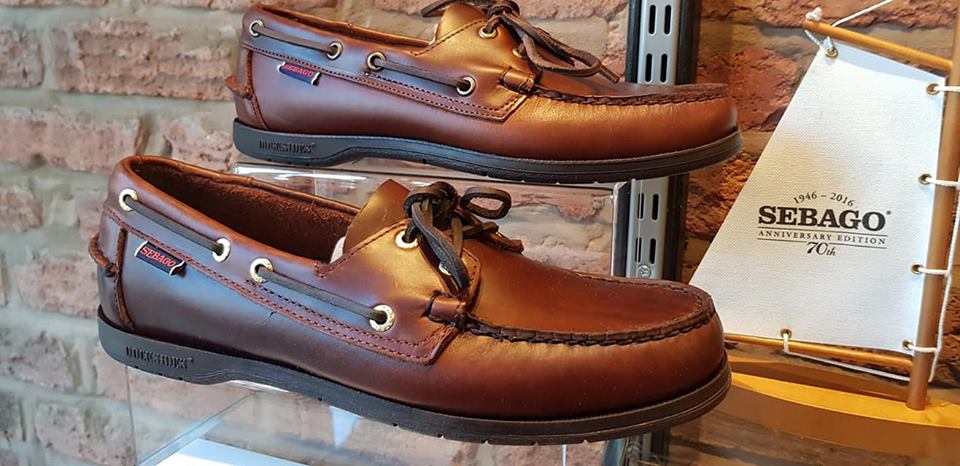 Endeavour Oiled Waxy Brown