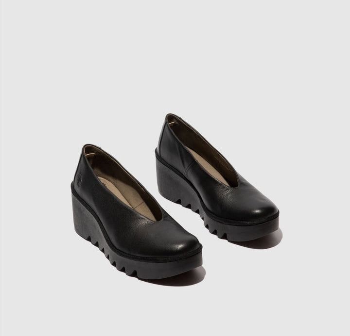 Copy of Fly London Beso246 Ceralin Black Leather wedge shoe. Only size 9 left.